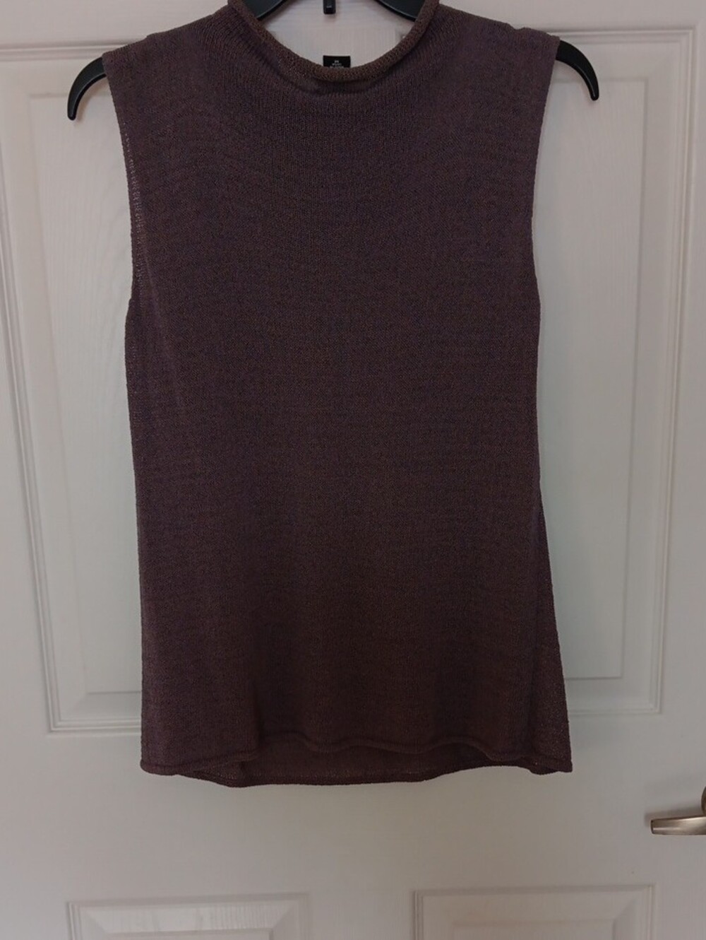 Eileen Fisher Plum Sleeveless Knit Shell.SIZE M.EUC - Picture 5 of 6